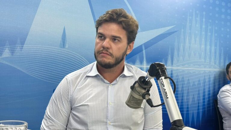  Bruno Cunha Lima mantém três auxiliares diretos na equipe da Prefeitura de Campina Grande