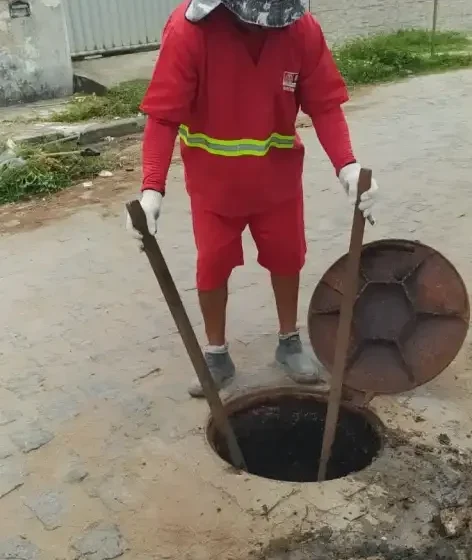  Seinfra encerra a semana com serviços em mais de 25 bairros de João Pessoa