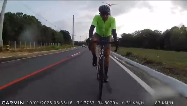  Veículo é Flagrado a 83 km/h na Faixa de Ciclistas, 24 Horas Após Acidente Fatal na PB-008