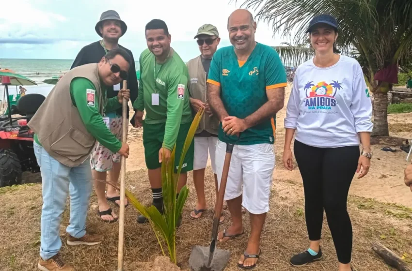  Frequentadores do Bessa recebem atividades do programa Amigos da Praia