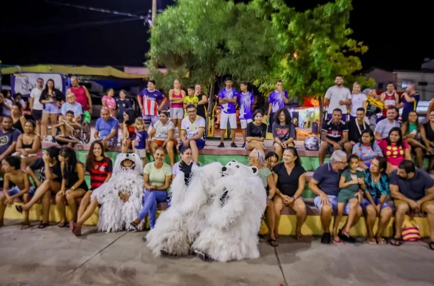 Moradores de Mangabeira prestigiam prévia do Carnaval Tradição