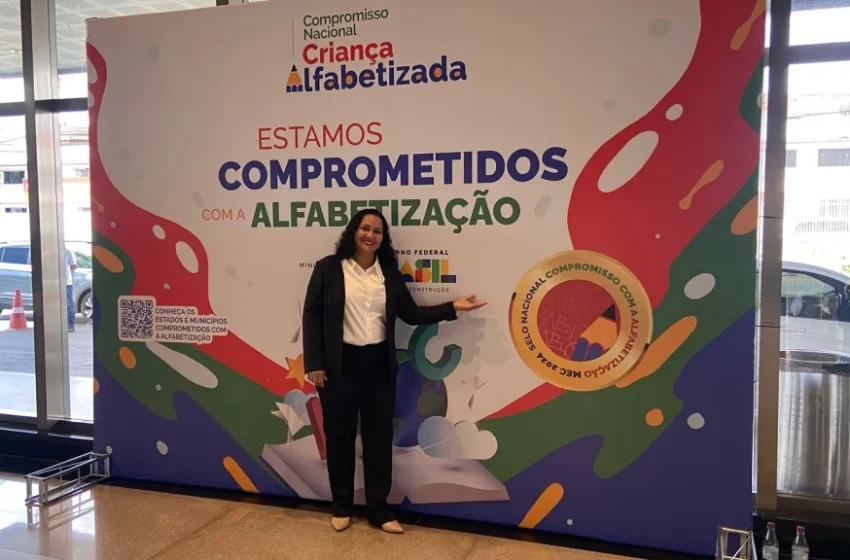  Rede Municipal de Ensino recebe ‘Selo Nacional Compromisso com a Alfabetização’