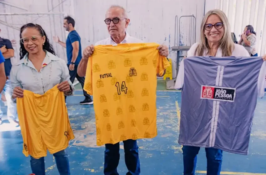  Cícero Lucena inicia distribuição dos kits de material esportivo e destaca planejamento da gestão para o desenvolvimento dos alunos