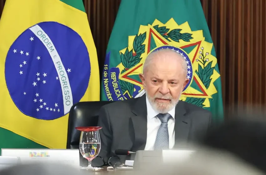 Lula afirma que ameaças “insistem em sobreviver” em relação ao golpe de 64