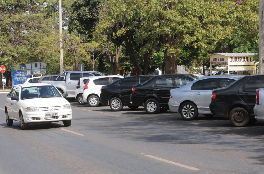  Projeto que garante tempo de tolerância em estacionamentos é aprovado pela ALPB
