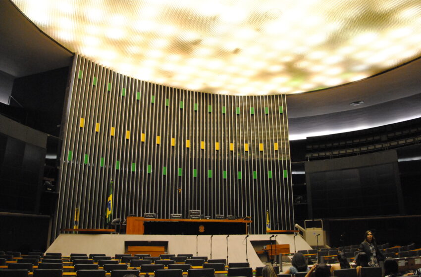  Câmara discute mudanças no Censo e pode ampliar número de deputados