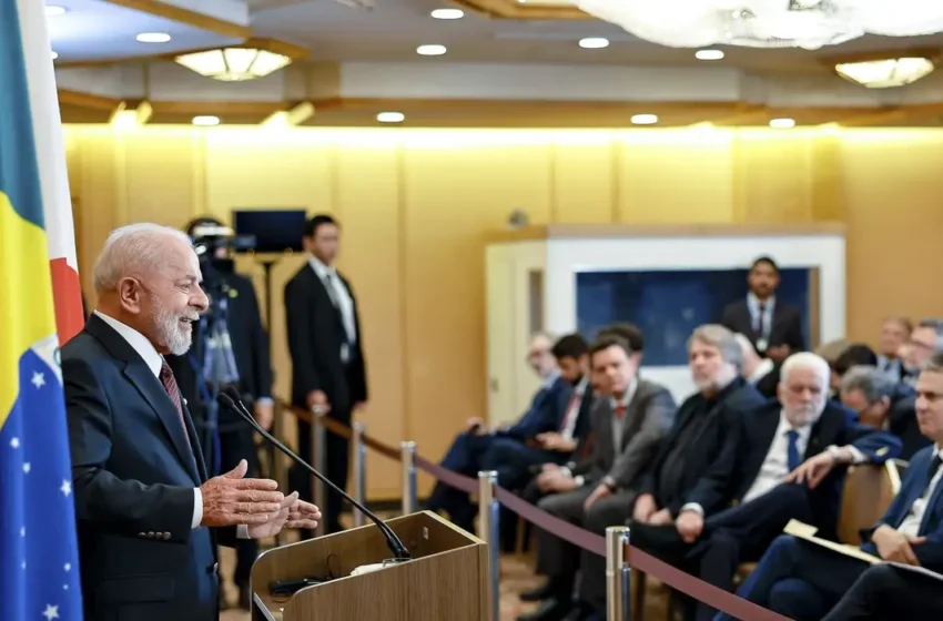 Sobretaxas impostas pelos EUA podem causar danos internos, afirma Lula