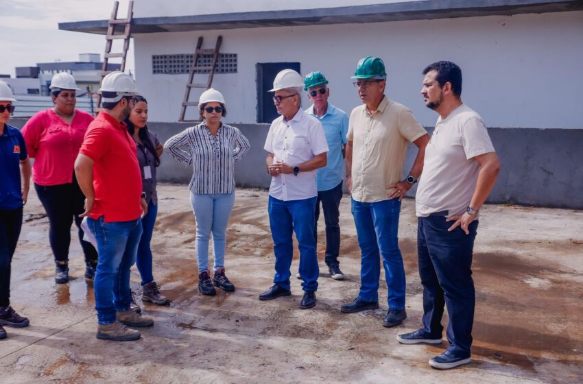  Prefeito Cícero inspeciona obras no Valentina e Rangel e projeta recuperação de todos os mercados públicos da Capital; veja fotos