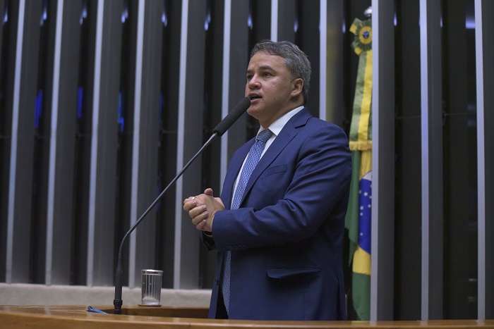  Efraim Filho vai presidir a Comissão do Orçamento do Senado