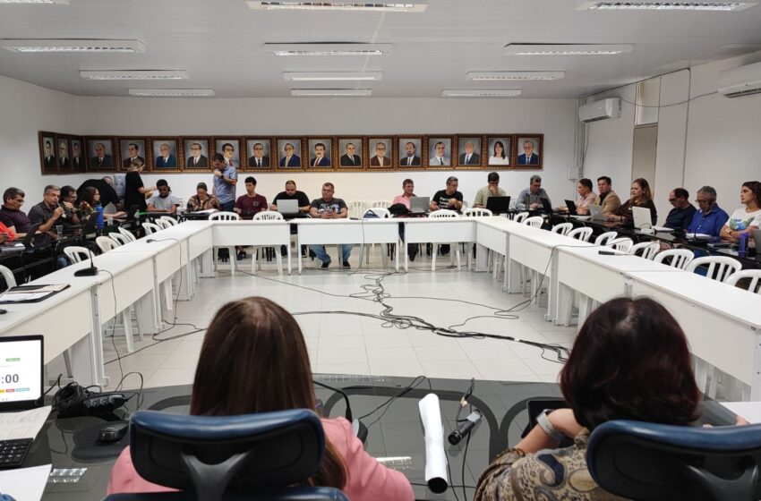  UFPB concede títulos de Honoris Causa a Oliveira de Panelas, Luiza Erundina e Luiz Couto