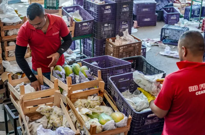 Prévia da inflação de março fica em 0,64%, pressionada por alimentos