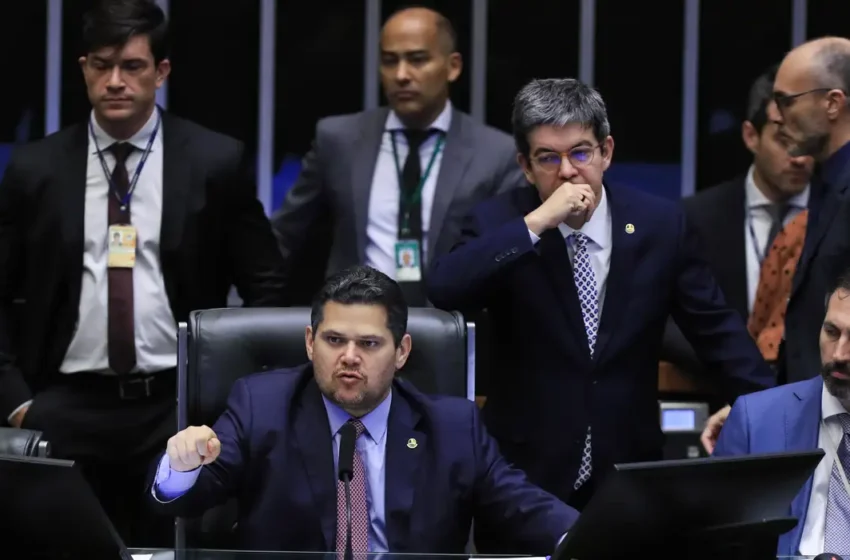  Câmara foca na votação da Lei do Mar, e Senado recebe Galípolo e Lewandowski