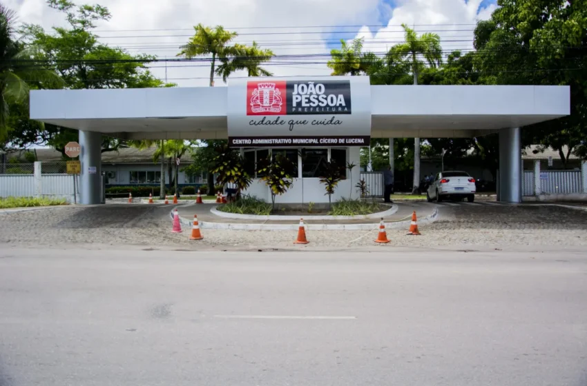  Prefeitura de João Pessoa decreta ponto facultativo no dia 17 e servidores terão feriadão na Semana Santa