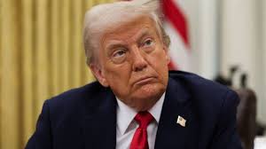 Quaest aponta que 43% dos brasileiros têm visão desfavorável sobre Trump; enquanto 22% tem visão favorável