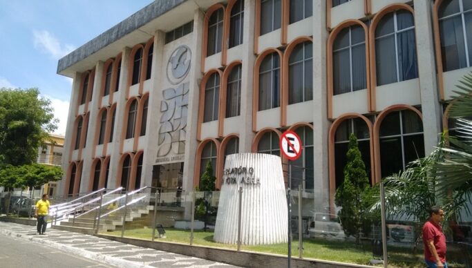 Assembleia anuncia recurso contra a decisão que invalidou a nomeação de Alanna Galdino para o TCE