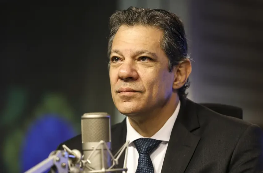 Haddad afirma que Ministério da Fazenda ainda não avalia ampliar isenção na conta de luz