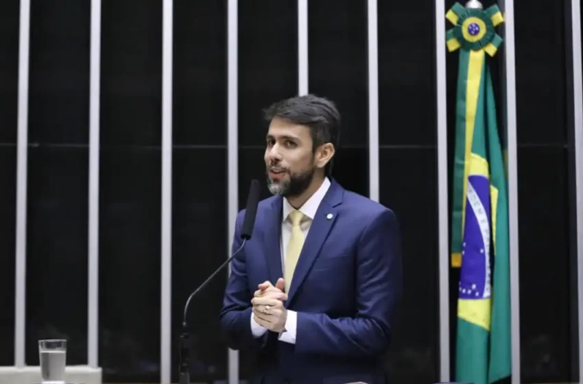  Convite para ser ministro das comunicações é recusado pelo deputado Pedro Lucas