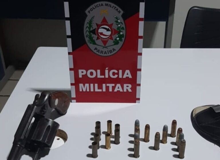 Autoridades prendem homem por agredir companheira e ameaçar o filho com arma de fogo em São Bento, no Sertão da Paraíba