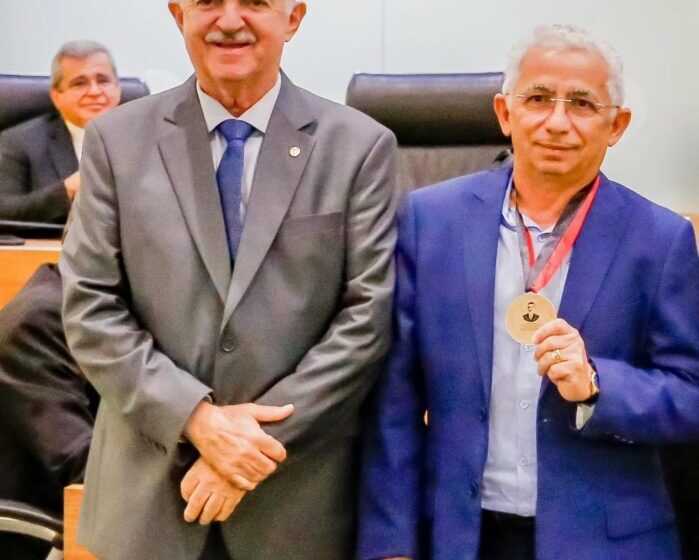 Diretor da Funjope recebe uma das maiores honrarias da Paraíba pela contribuição à cultura