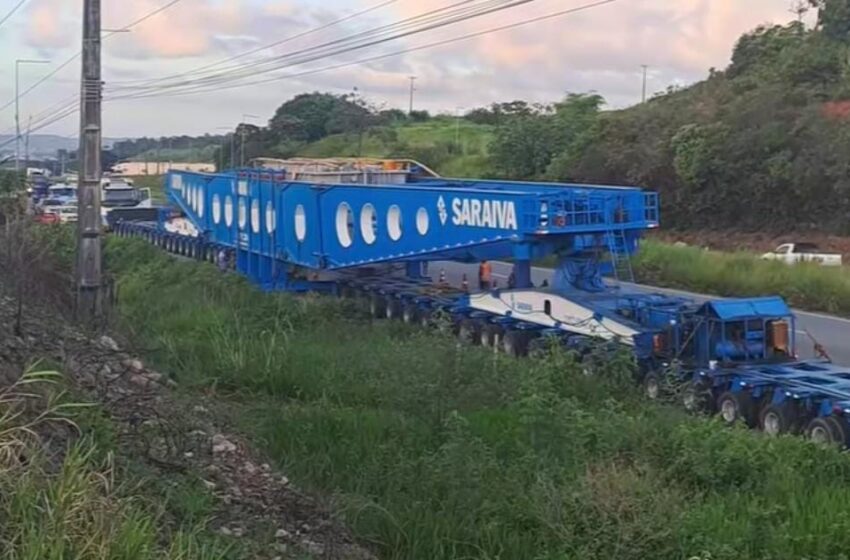 Carreta com transformador retoma trajeto na BR-101 em Pernambuco, mas devido a falha técnica, deve chegar à Paraíba dia 6