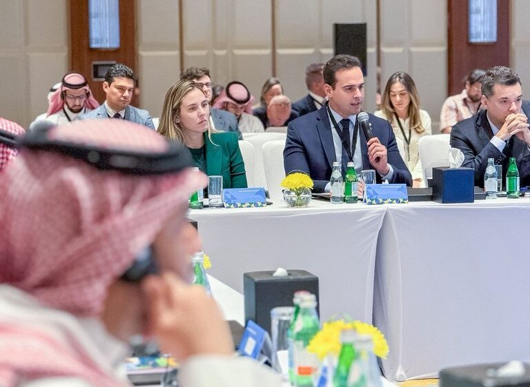  Lucas Ribeiro conclui viagem oficial ao Oriente Médio e fortalece inserção da Paraíba no cenário global