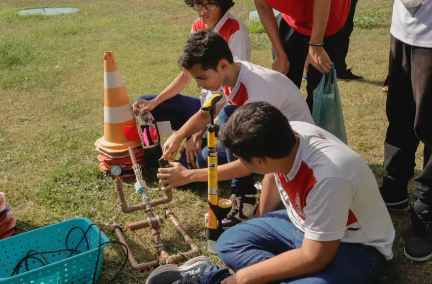 Alunos da Rede Municipal da Capital participam de mais uma etapa da Olimpíada Brasileira de Foguetes