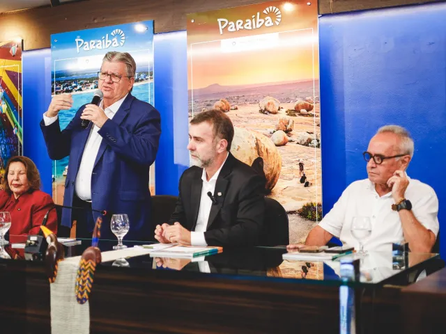  Cícero Lucena ressalta liderança de João Pessoa no Turismo durante lançamento de plano internacional