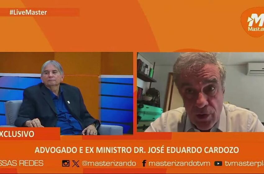  José Eduardo Cardozo expõe sua opinião ao ser questionado sobre decisões do STF
