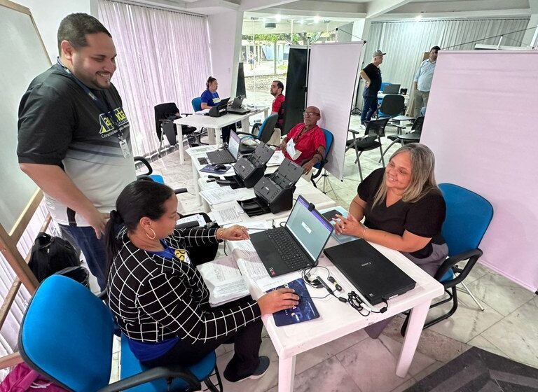  Primeiro dia do Censo Cadastral dos servidores estaduais da Paraíba registra muita procura e atendimento rápido