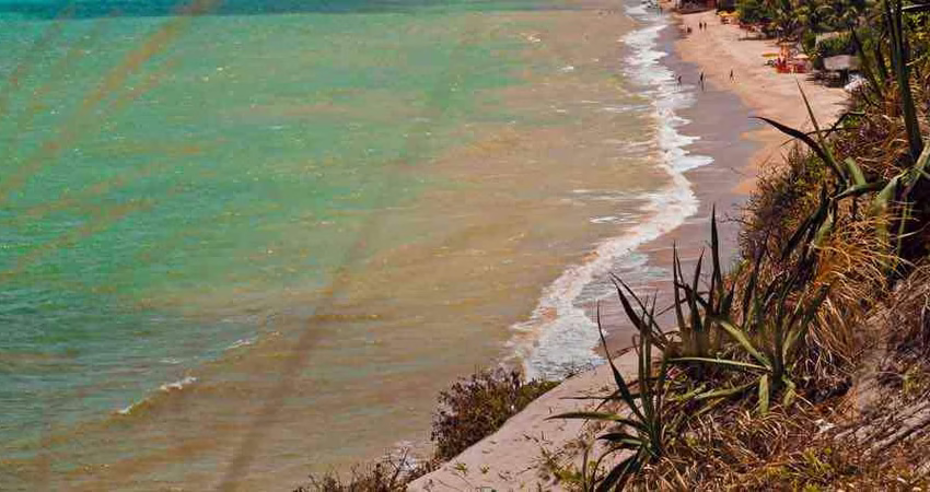 Trecho da Praia do Seixas está inadequado para banho neste fim de semana, alerta Sudema