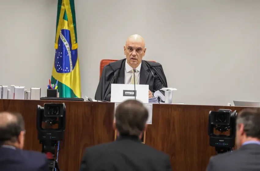 Moraes revoga proibição de contato entre réus do núcleo golpista após fim de interrogatórios
