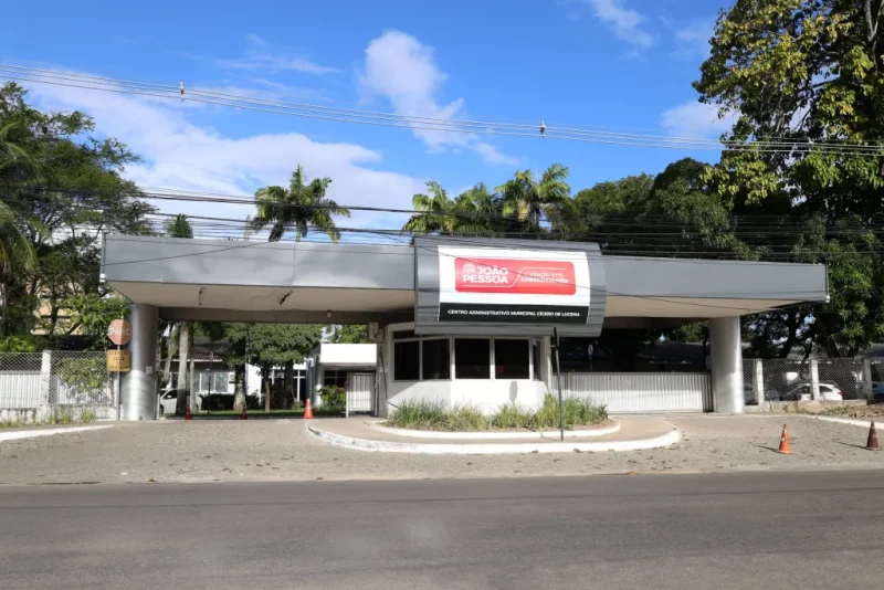 Prefeitura de João Pessoa antecipa pagamento de junho e injeta R$ 382 milhões na economia