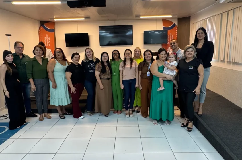 Sedhuc realiza cerimônia de posse da nova presidente e vice do CMAS