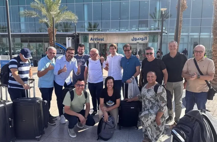 Grupo de parlamentares brasileiros deixa a Arábia após viagem a Israel