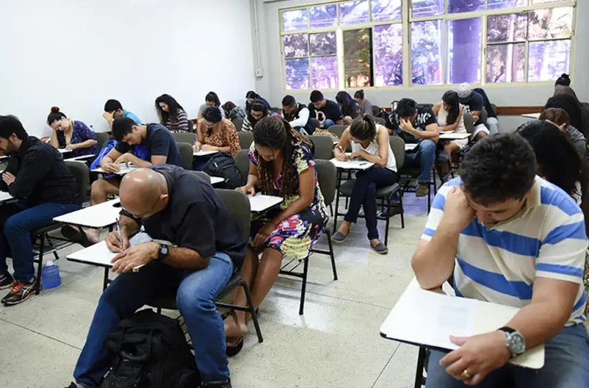 Últimos dias para se inscrever no Encceja Exterior 2025