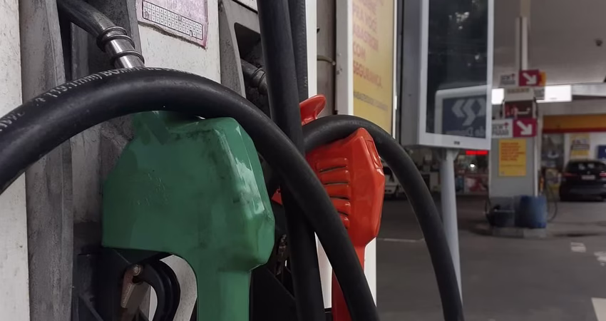  Petrobrás informa redução no custo da gasolina para distribuidoras