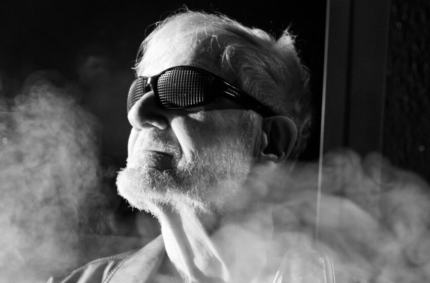 Morre Jean-Claude Bernardet, intelectual central do cinema brasileiro, aos 88 anos