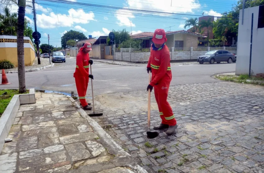  Emlur executa serviços da de roço e capinação em 13 bairros