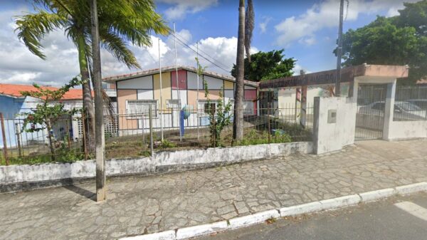  Adolescente é ameaçado por dupla armada em escola estadual de João Pessoa e causa pânico entre alunos