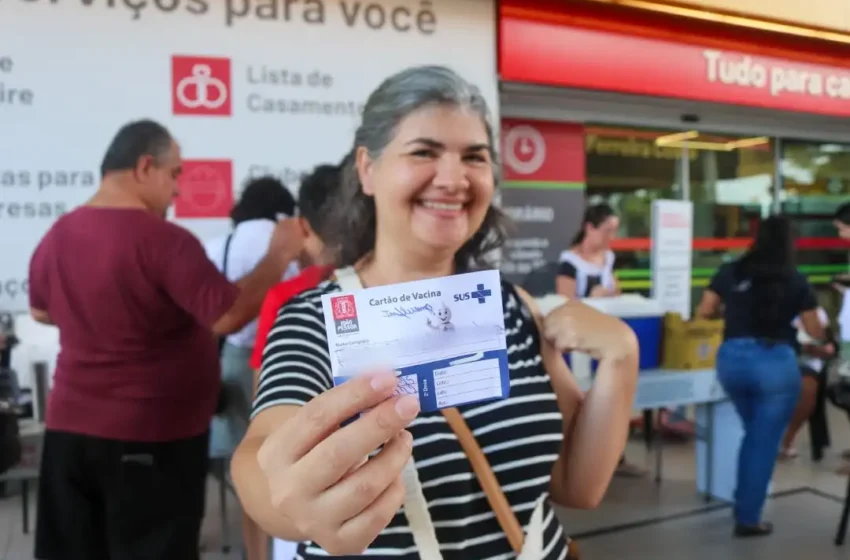 População aproveita Dia D de Multivacinação para se proteger contra Influenza e outras doenças