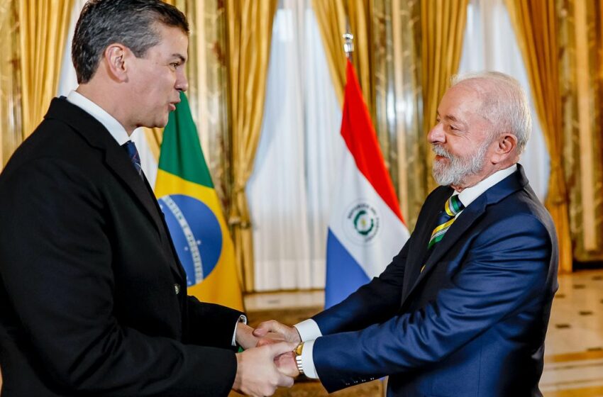 Lula e Peña retomam diálogo sobre Itaipu após impasse provocado por espionagem da Abin