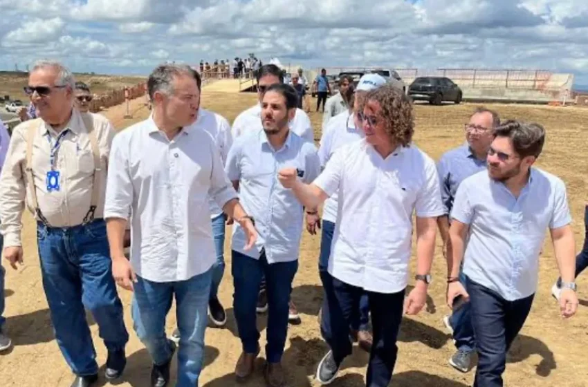 Renan Filho visita Campina Grande e dá início às obras do VLT