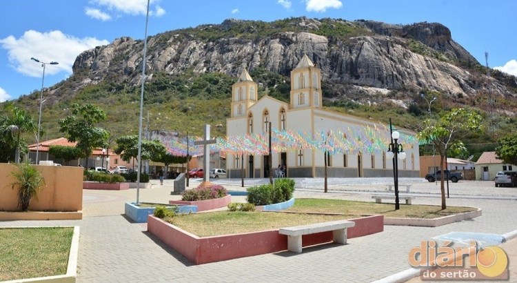  Inscrições abertas para concurso da Prefeitura de Vieirópolis com salários de até R$ 3 mil; prazo termina dia 16