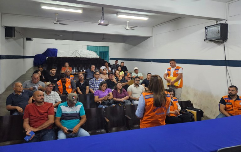  Defesa Civil Estadual capacita coordenadores municipais das localidades beneficiadas pela Operação Carro-Pipa
