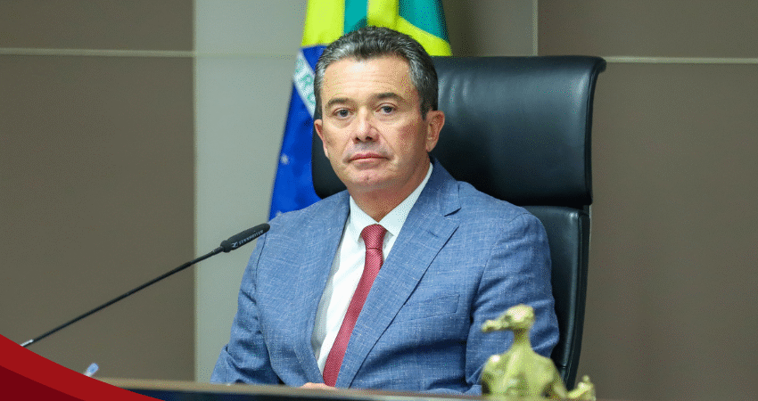 Vital do Rêgo critica tarifa de Trump e chama medida de “tresloucada”