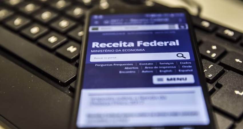 Receita Federal pagará 3º lote da restituição do IR 2025 no dia 31 de julho