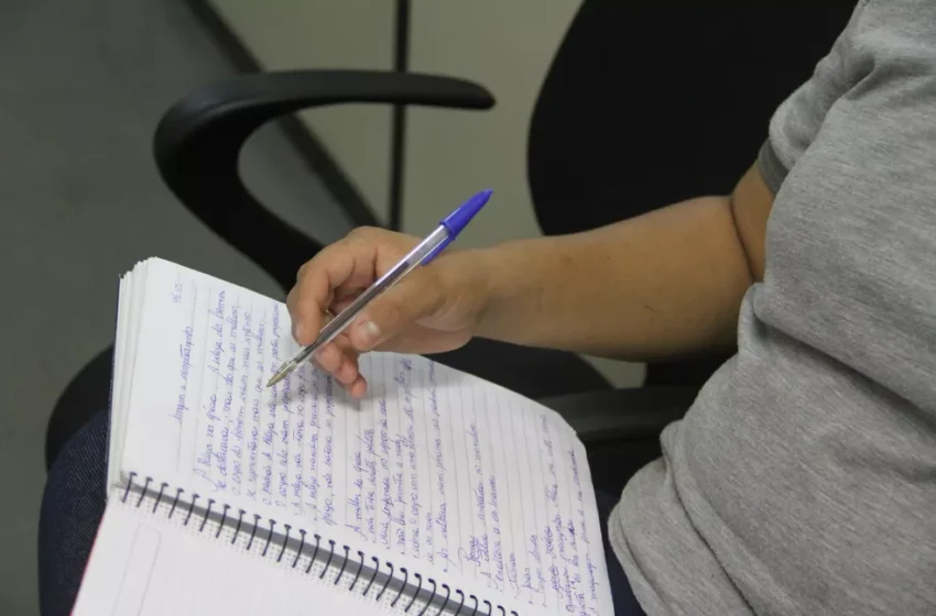 Nova lei institui programa de apoio financeiro para universitários na Paraíba