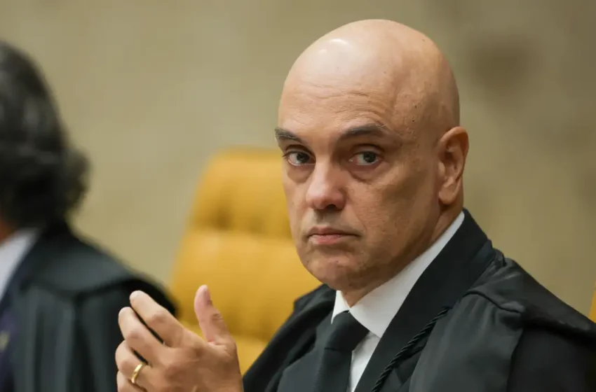  Moraes nega pedido de Gustavo Gayer para visitar Jair Bolsonaro