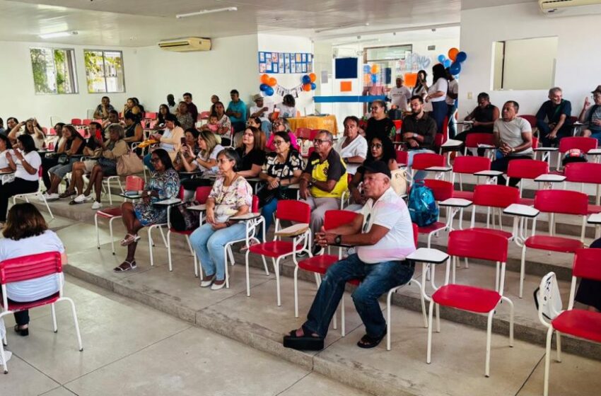 Policlínica Municipal Jaguaribe promove ‘Chá Literário’ para grupo terapêutico antitabagismo