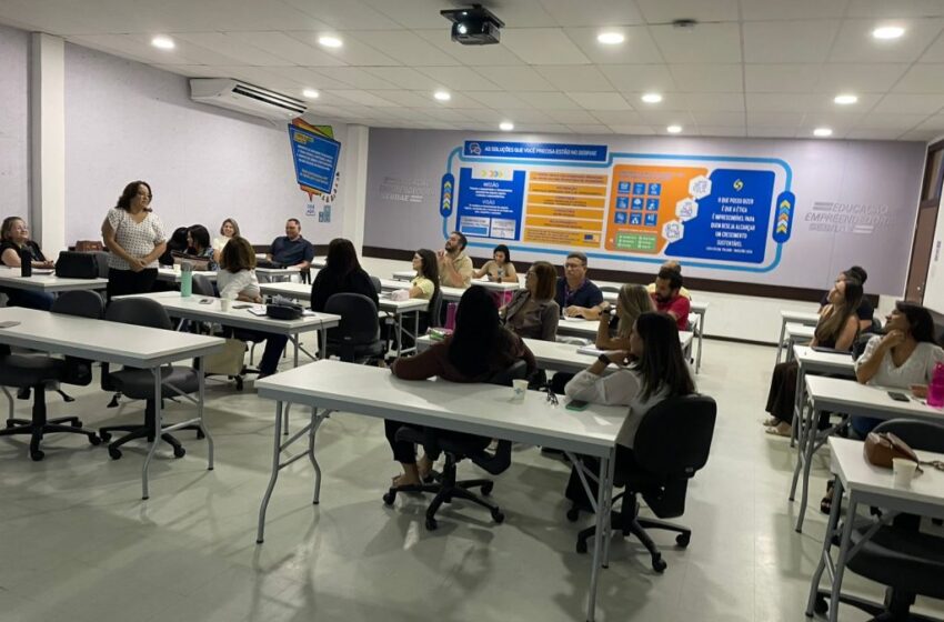 Secretaria reúne técnicos e gestores para construir Plano Plurianual com eixo na Vigilância em Saúde